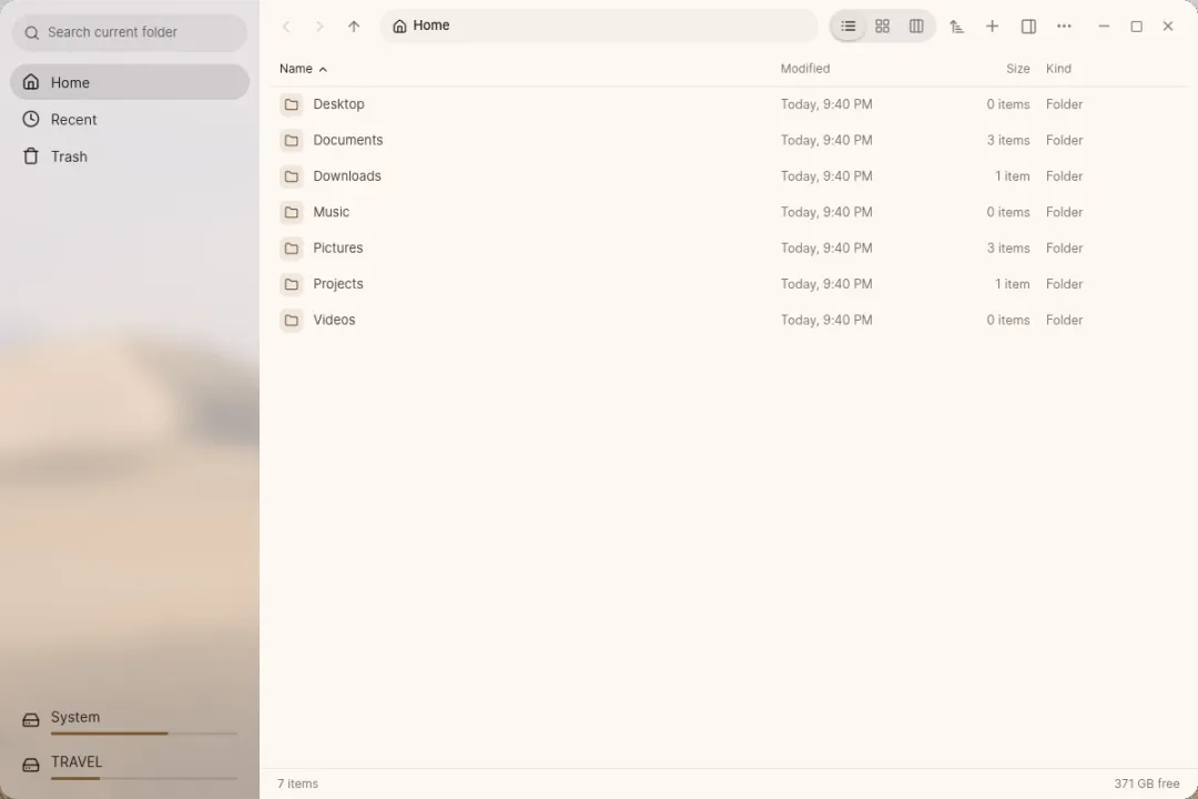 Rover showing a folder in the grid view